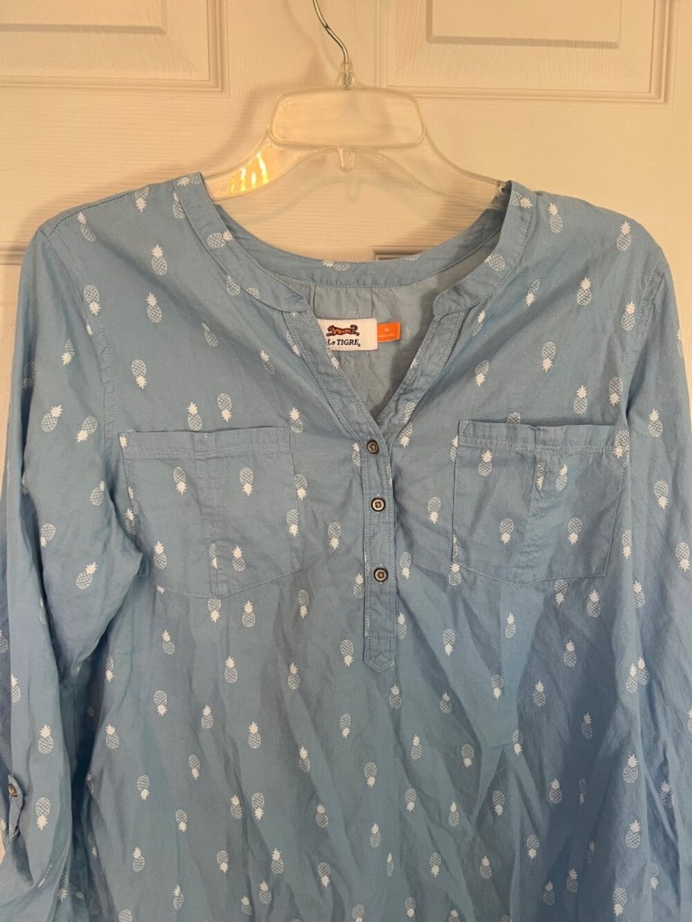 Le Tigre Blue Pullover Tunic Blouse Shirt Roll Tab Pockets Medium Pineapple - Picture 2 of 9